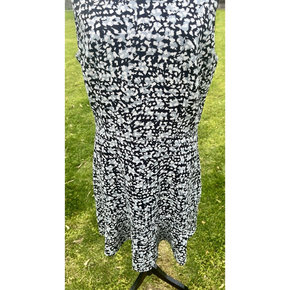 Banana Republic Dress Womens 12‎ Black White Fit Flare Sleeveless V Back Mini - Picture 9 of 11